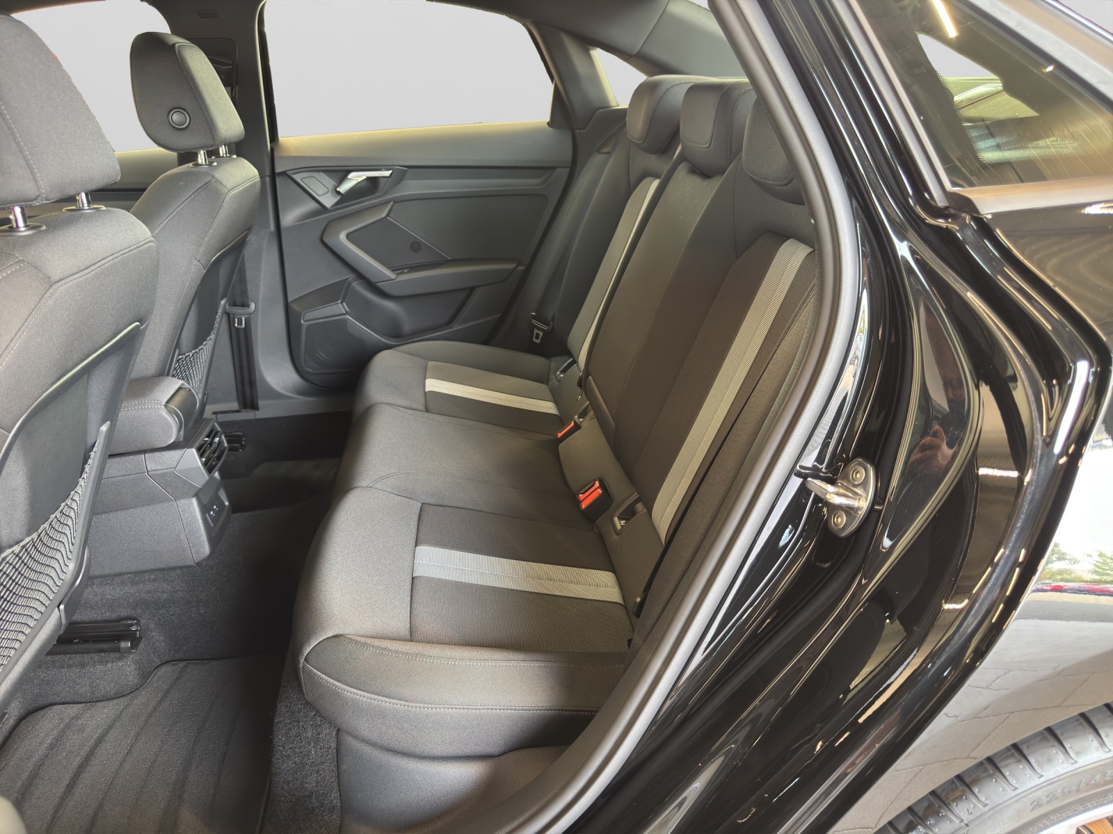 A3 Limousine 30 TFSI S-tronic advanced LED Navi