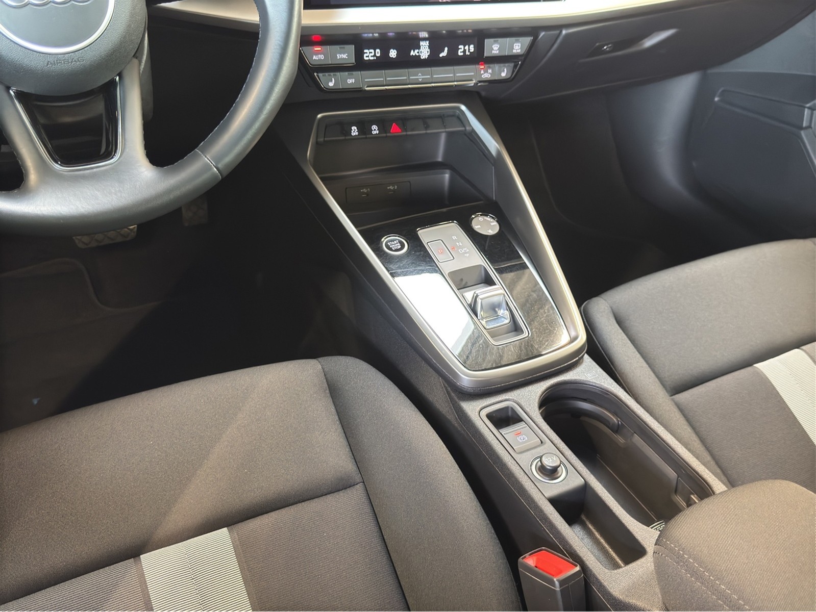 A3 Limousine 30 TFSI S-tronic advanced LED Navi