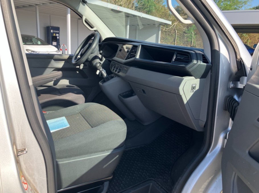 T6.1 Transporter Kasten TDI Klima Navi Standheizung GRA