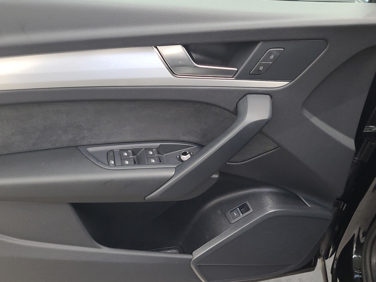 Q5 40 TDI quattro S line Black ACC AHK LED Navi