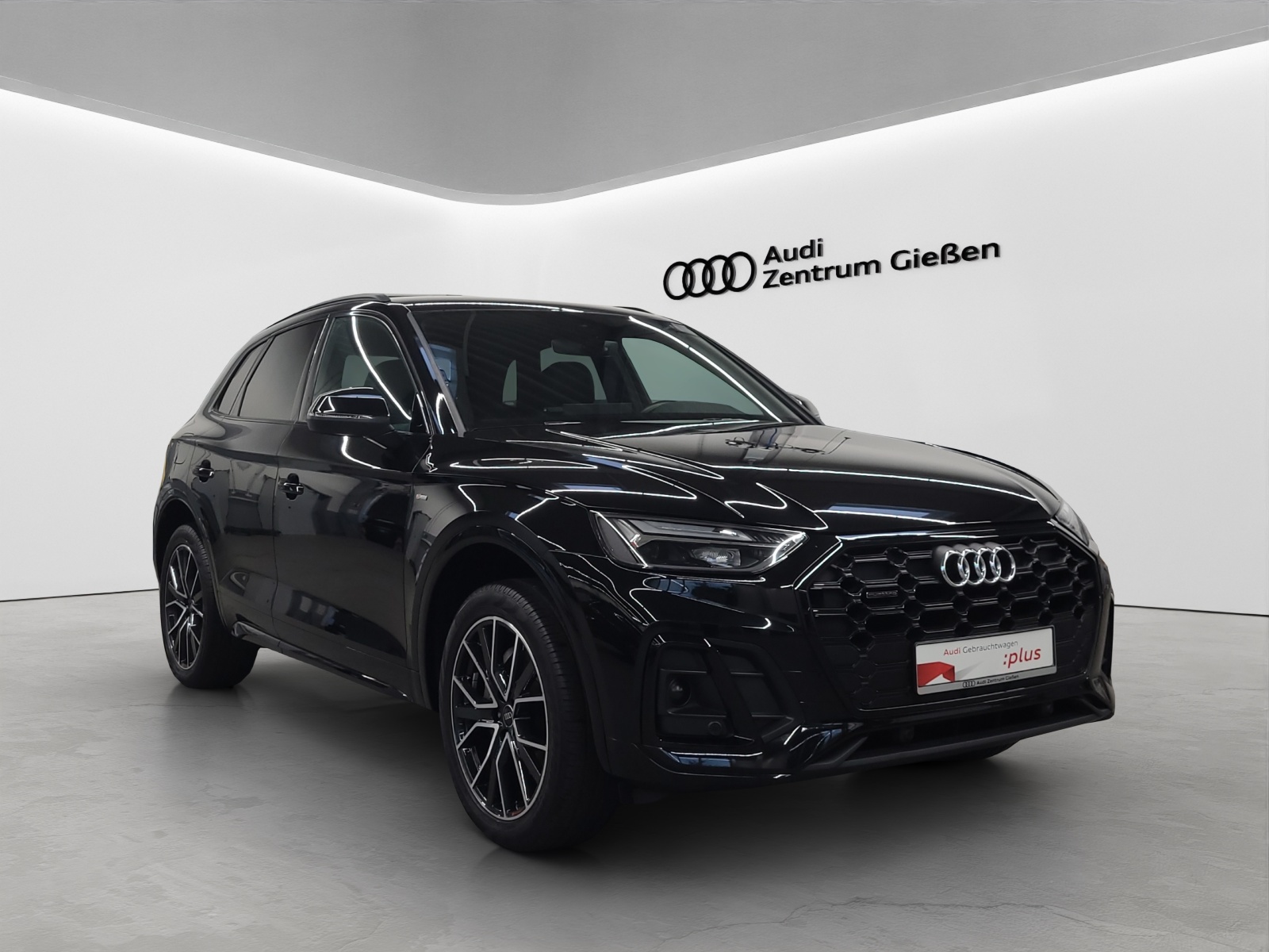 Q5 40 TDI quattro S line Black ACC AHK LED Navi