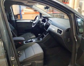 Touran TDI DSG Move 7-Si. Standh.Navi ACC