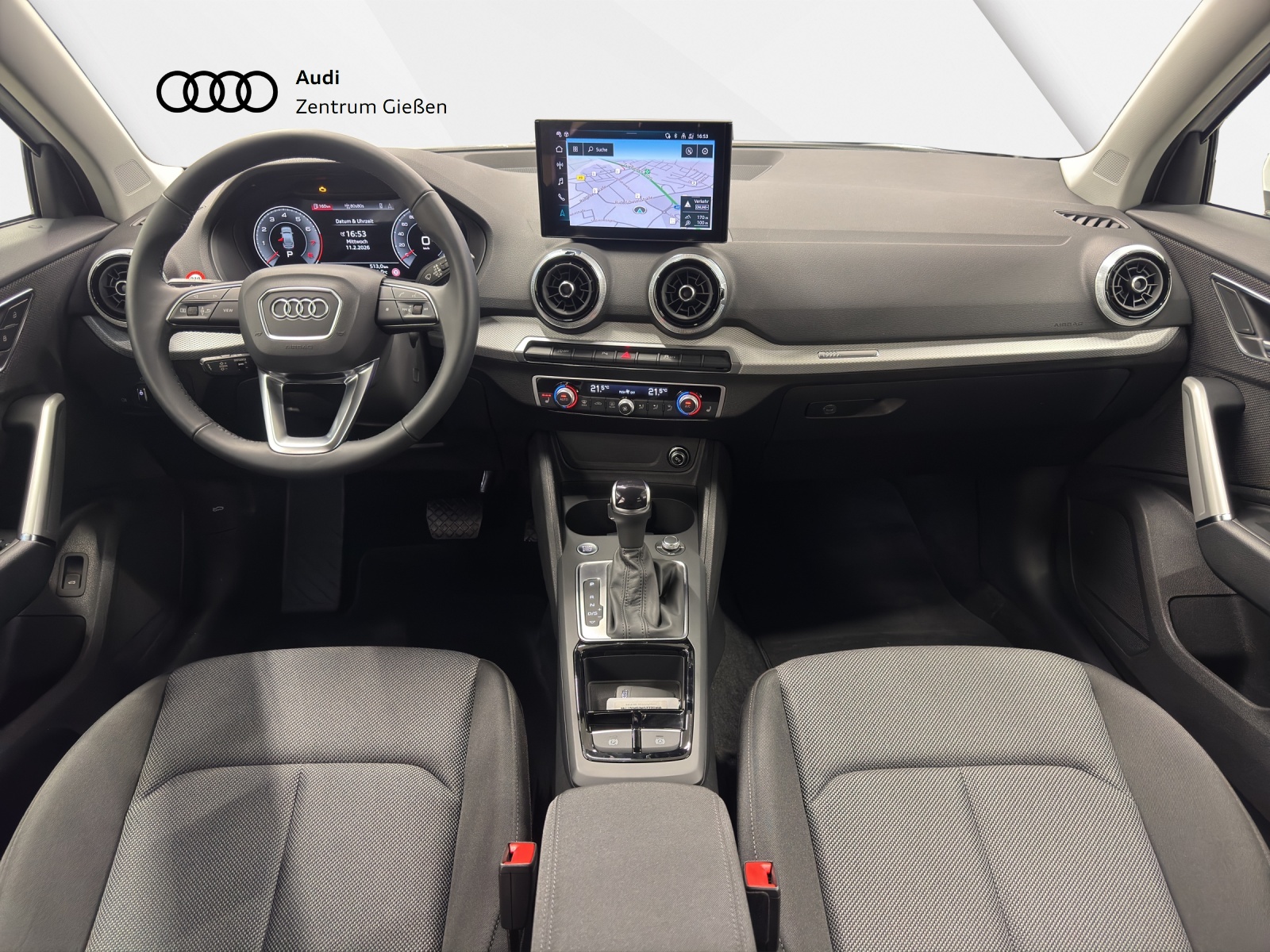 Q2 35 TFSI S-tronic advanced black AHK Navi Kamera