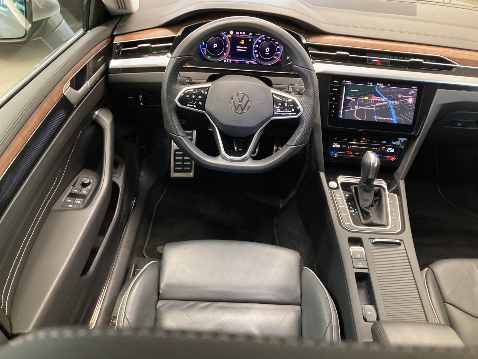 Arteon Shooting Brake TDI DSG 4M Elegance DCC Leder Standh.Alu-20Zoll