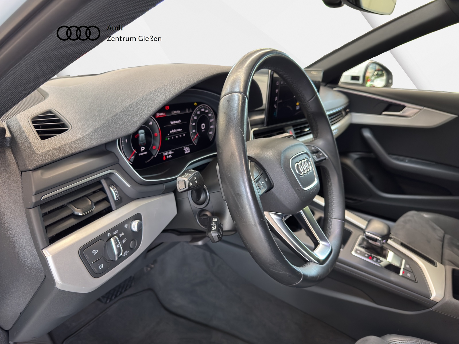 A4 Allroad quattro 40 TDI HuD MATRIX PANO AHK Assistenzpakete