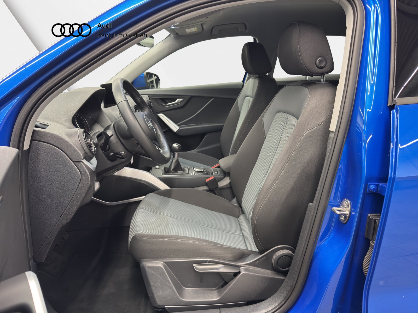 Q2 1.4 TFSI design AHK Navi Tempomat