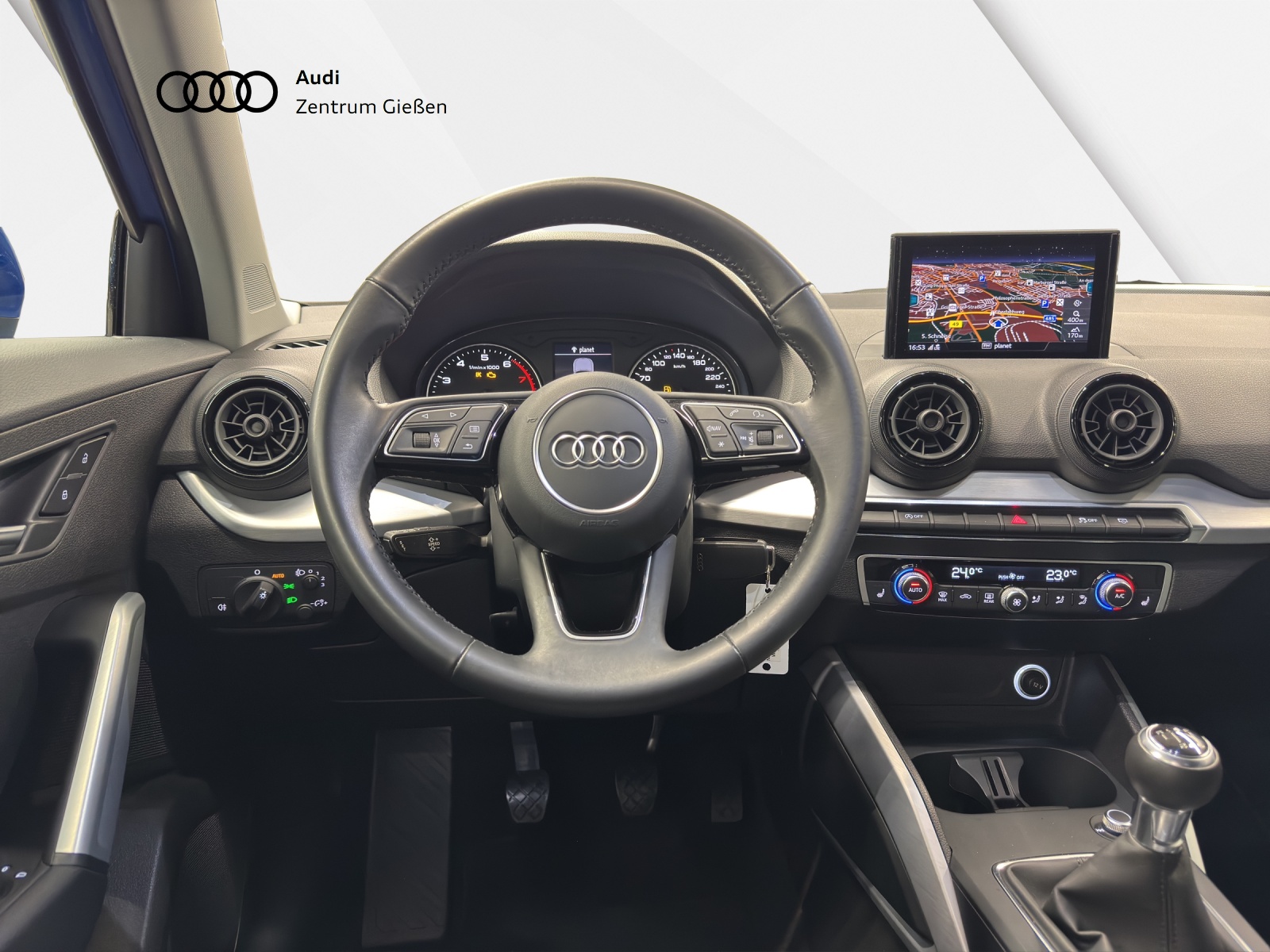 Q2 1.4 TFSI design AHK Navi Tempomat