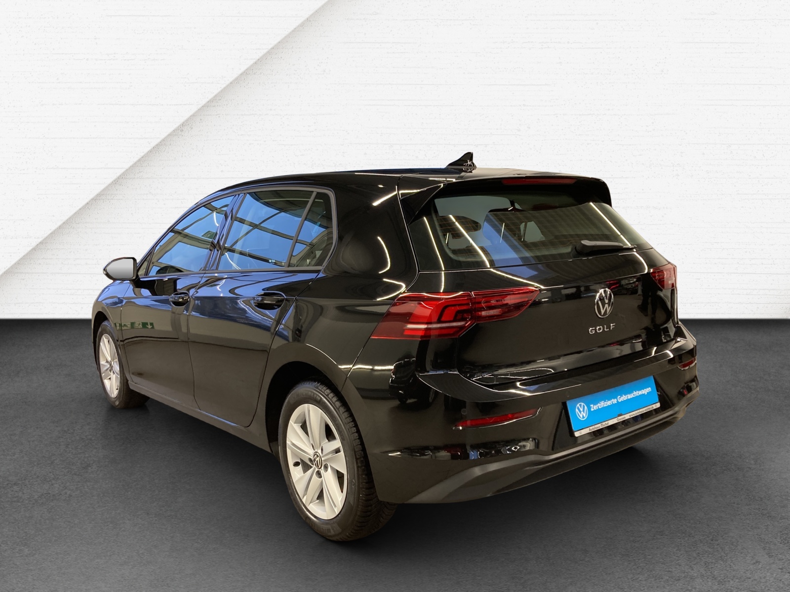 Golf 8 1.5 TSI Life LED Navi TravelAssist