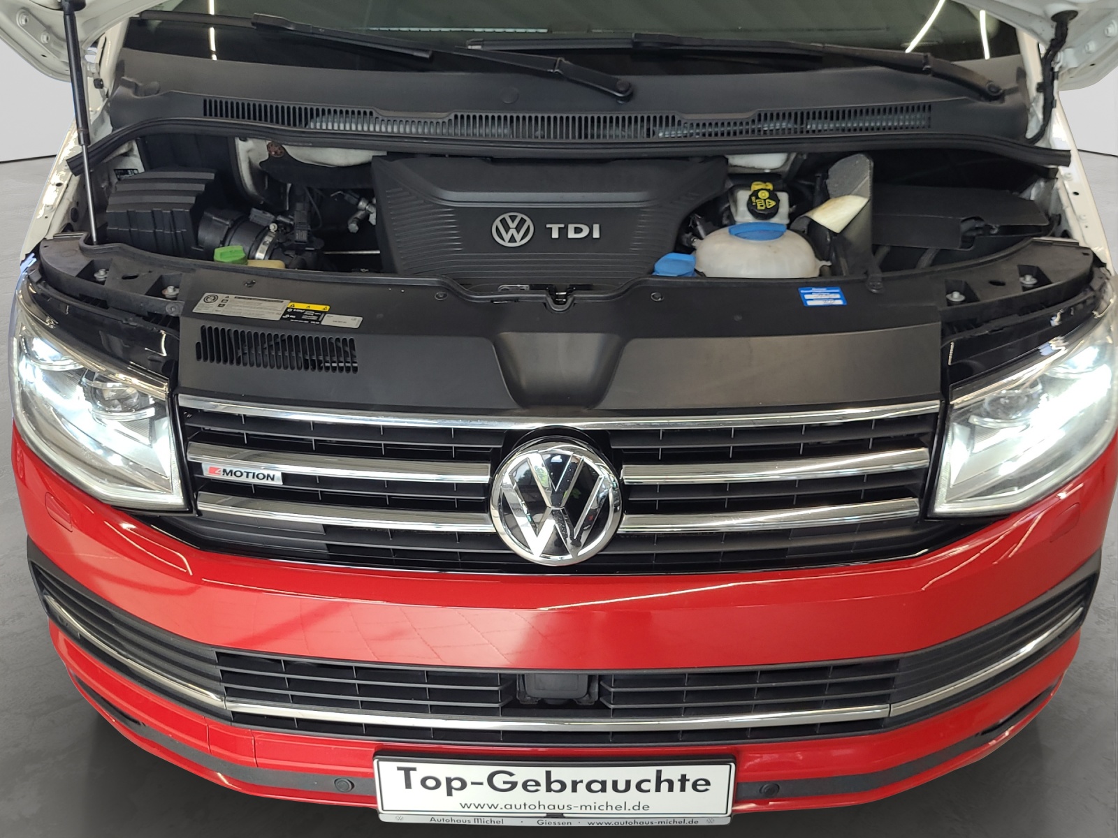 T6 Multivan TDI 4MOTION DSG Highline LED ACC DCC Glasdach Standh.