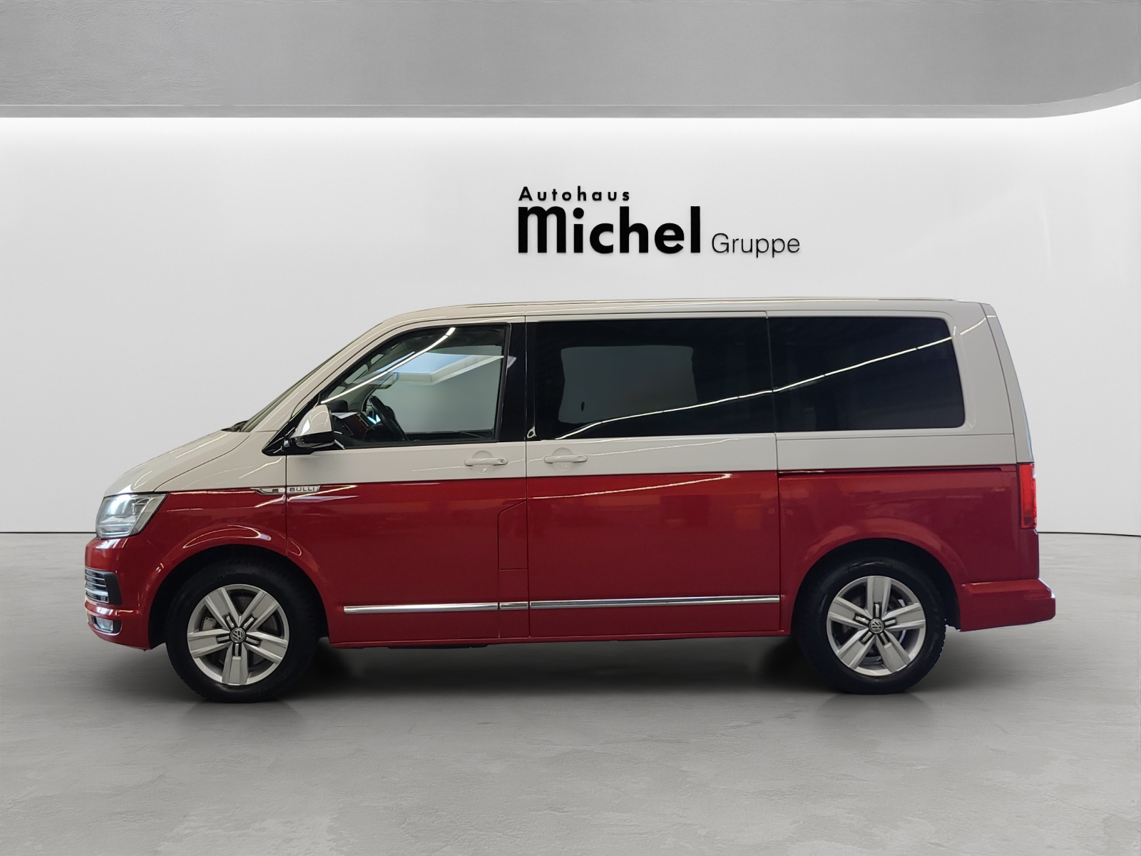 T6 Multivan TDI 4MOTION DSG Highline LED ACC DCC Glasdach Standh.
