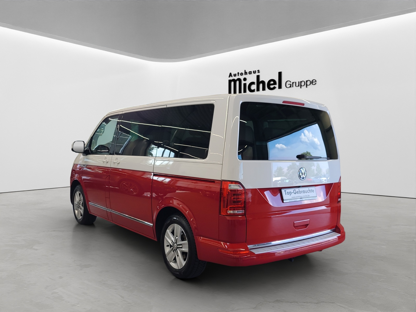 T6 Multivan TDI 4MOTION DSG Highline LED ACC DCC Glasdach Standh.