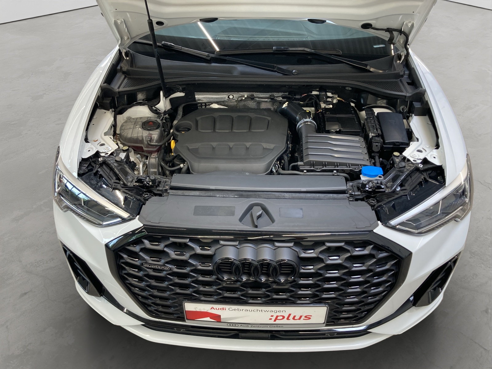 Q3 Sportback 40 TFSI quattro S line Black Pano Kamera LED Navi
