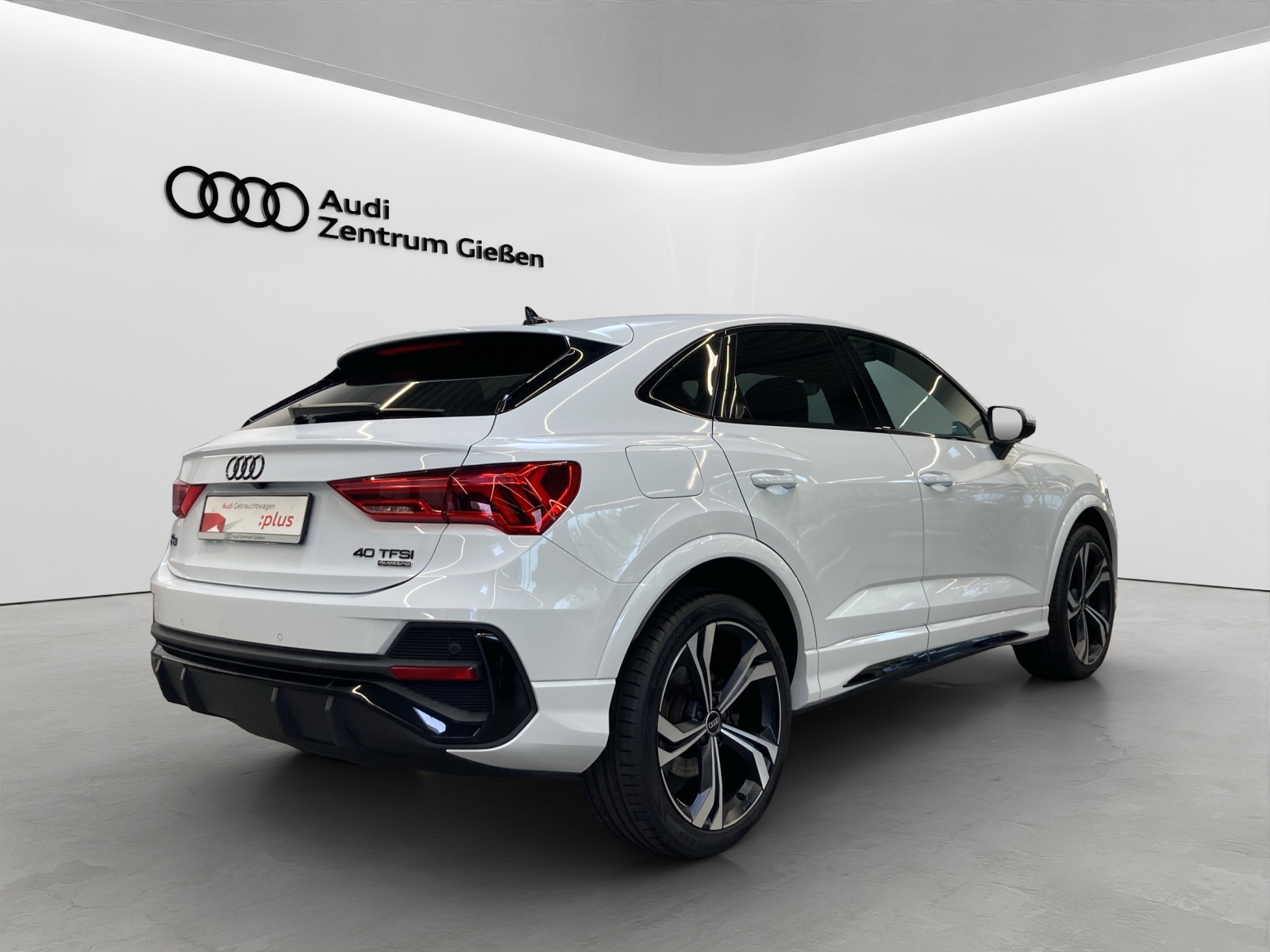 Q3 Sportback 40 TFSI quattro S line Black Pano Kamera LED Navi