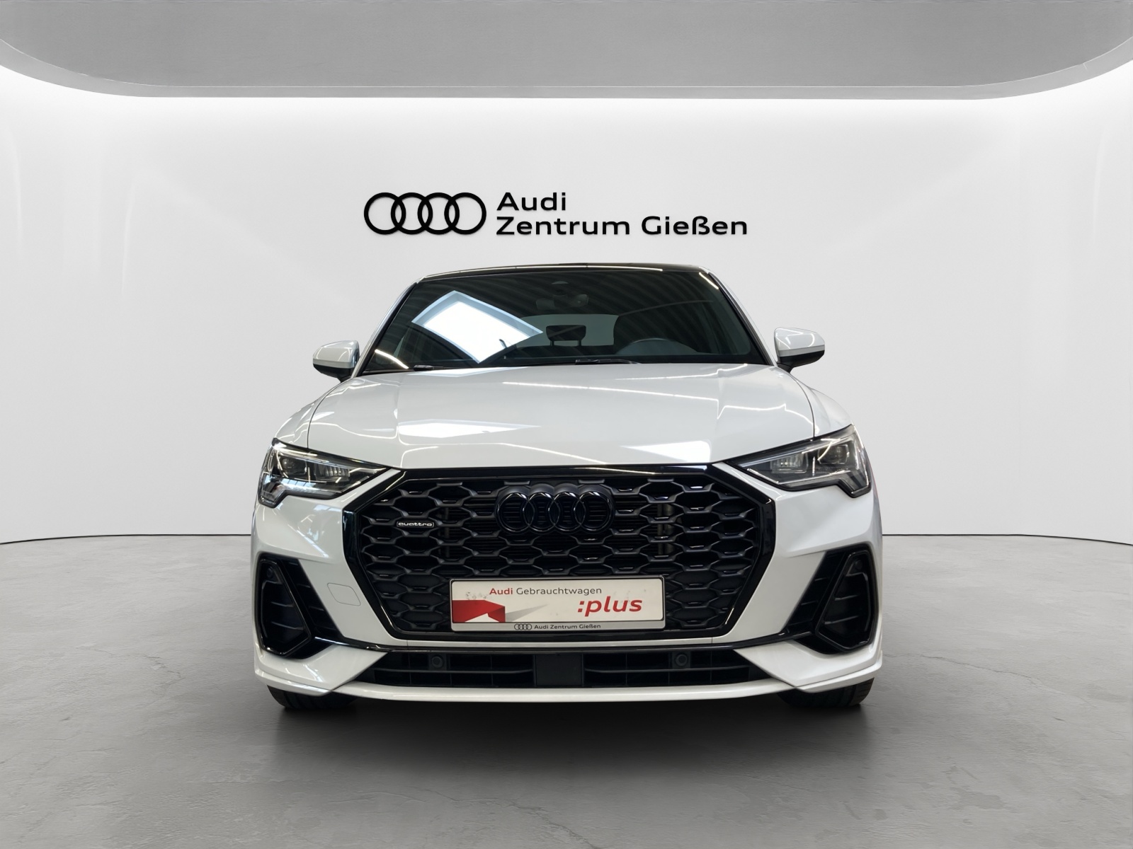 Q3 Sportback 40 TFSI quattro S line Black Pano Kamera LED Navi