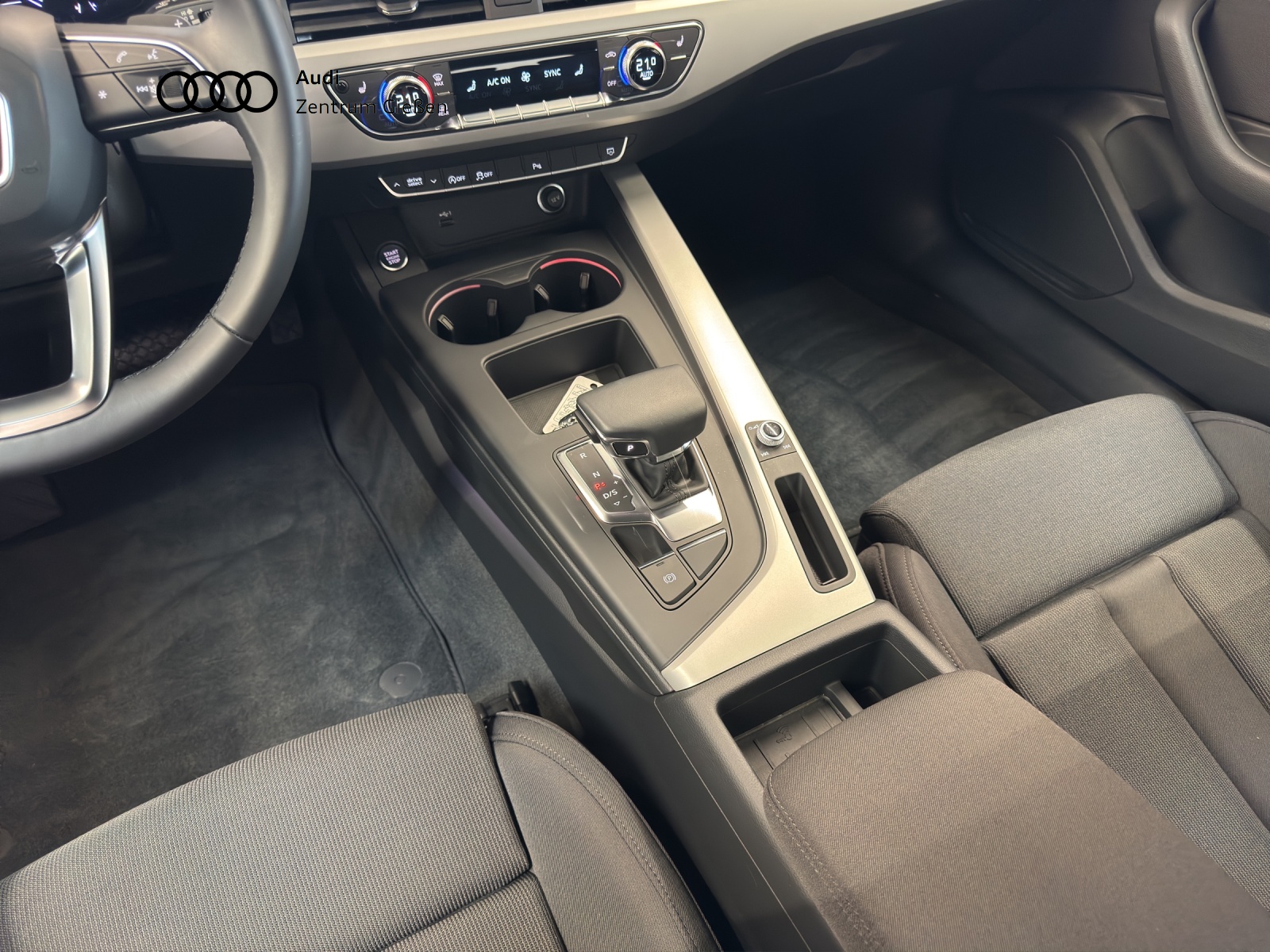 A4 Avant 40 TFSI S line Black competition edition plus Matrix-LED