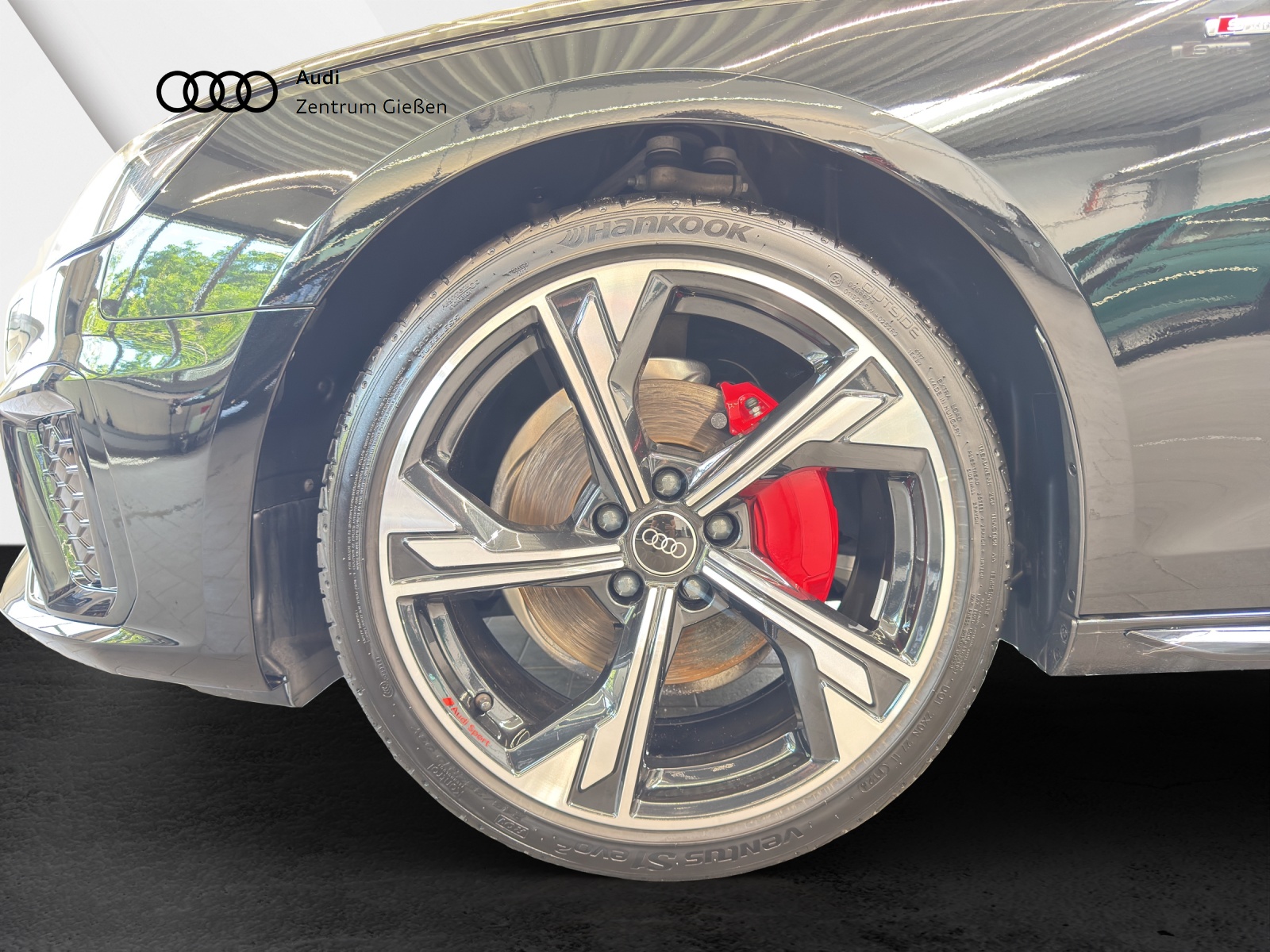 A4 Avant 40 TFSI S line Black competition edition plus Matrix-LED