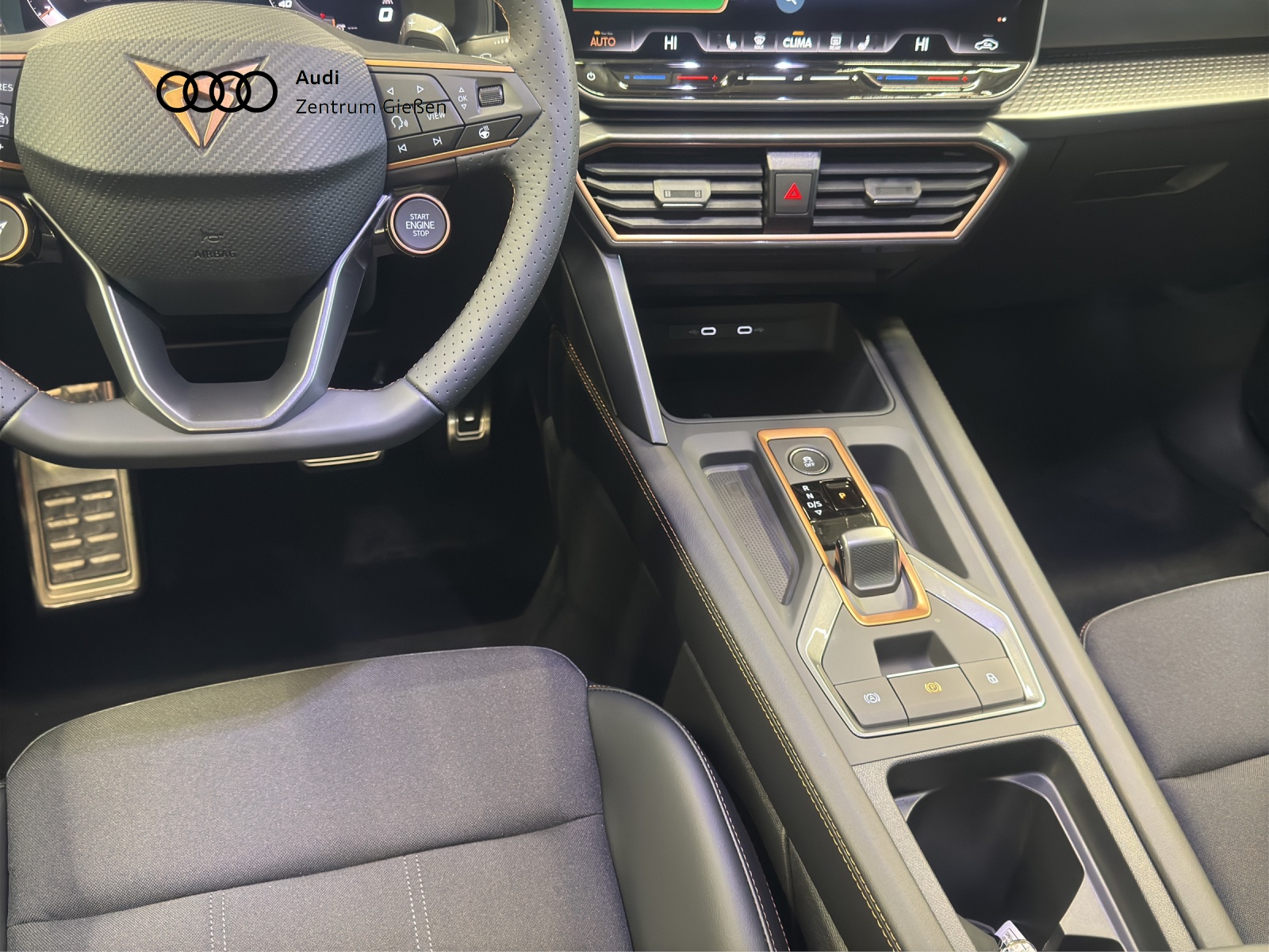 Formentor 1.5 eTSI DSG EDGE Navi ACC DCC LED Kamera