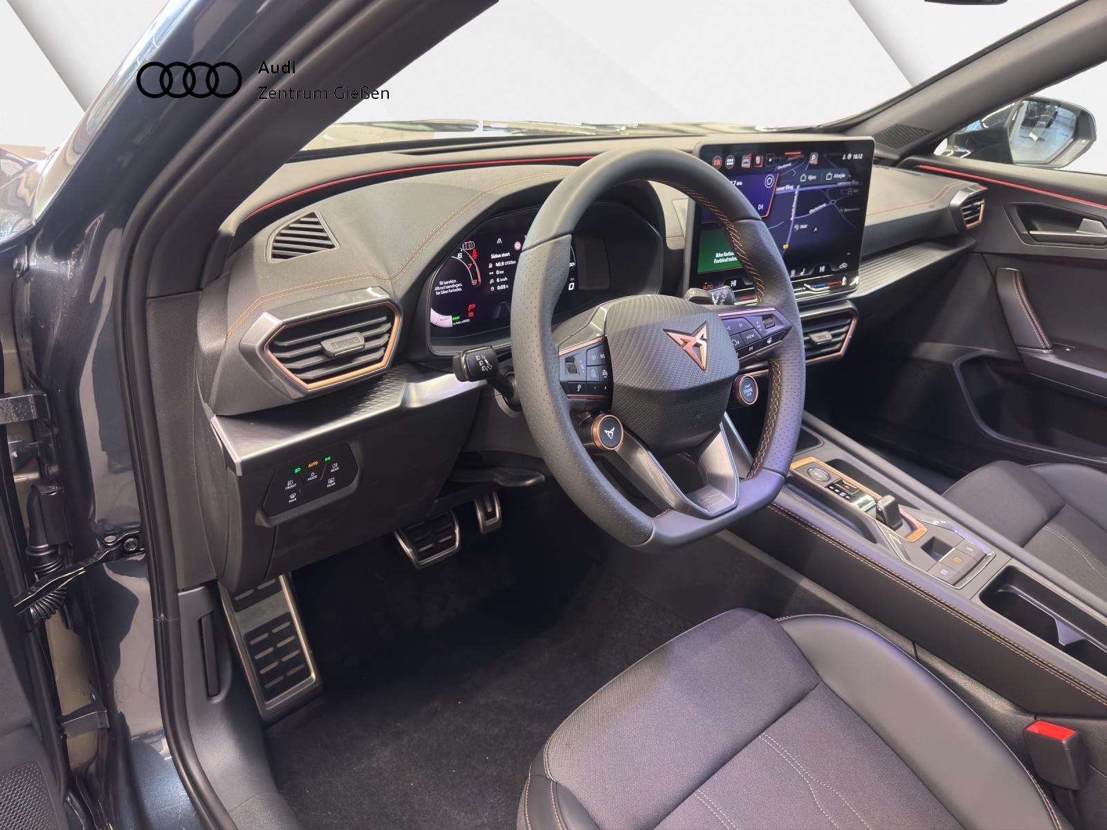 Formentor 1.5 eTSI DSG EDGE Navi ACC DCC LED Kamera