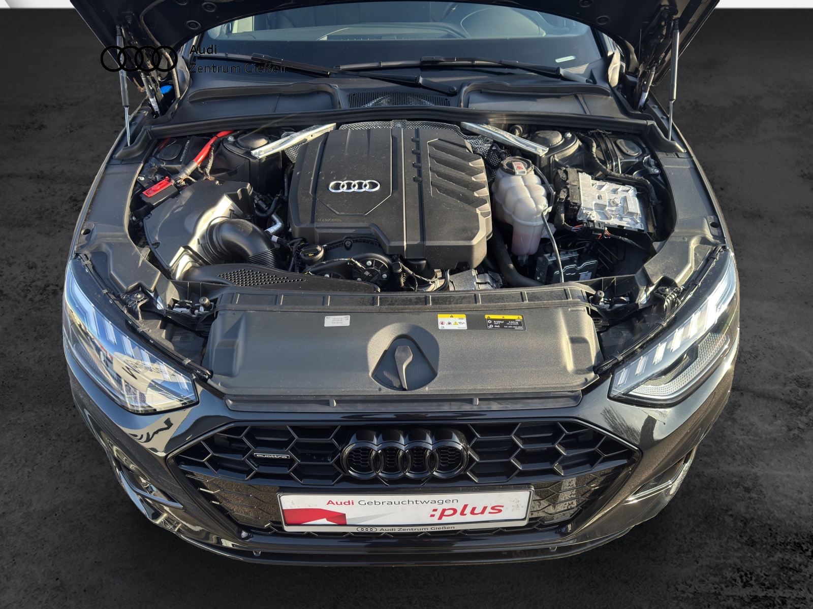 A4 Avant 45 TFSI quattro S line competition plus Matrix-LED Navi