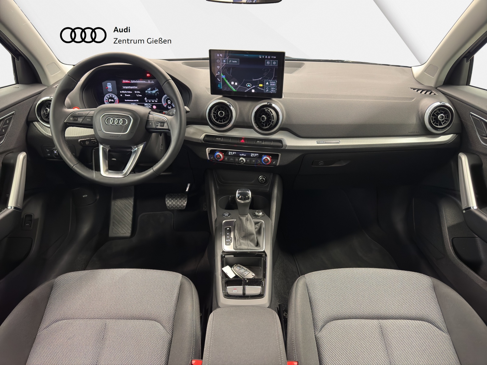 Q2 35 TFSI S-tronic advanced black AHK Matrix-LED Navi Plus
