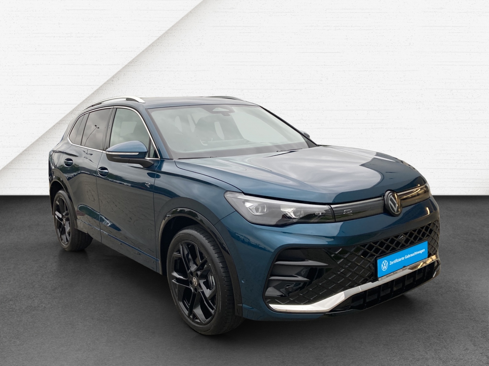 Tiguan eTSI DSG R-Line AHK DCC Head-Up ErgoActive