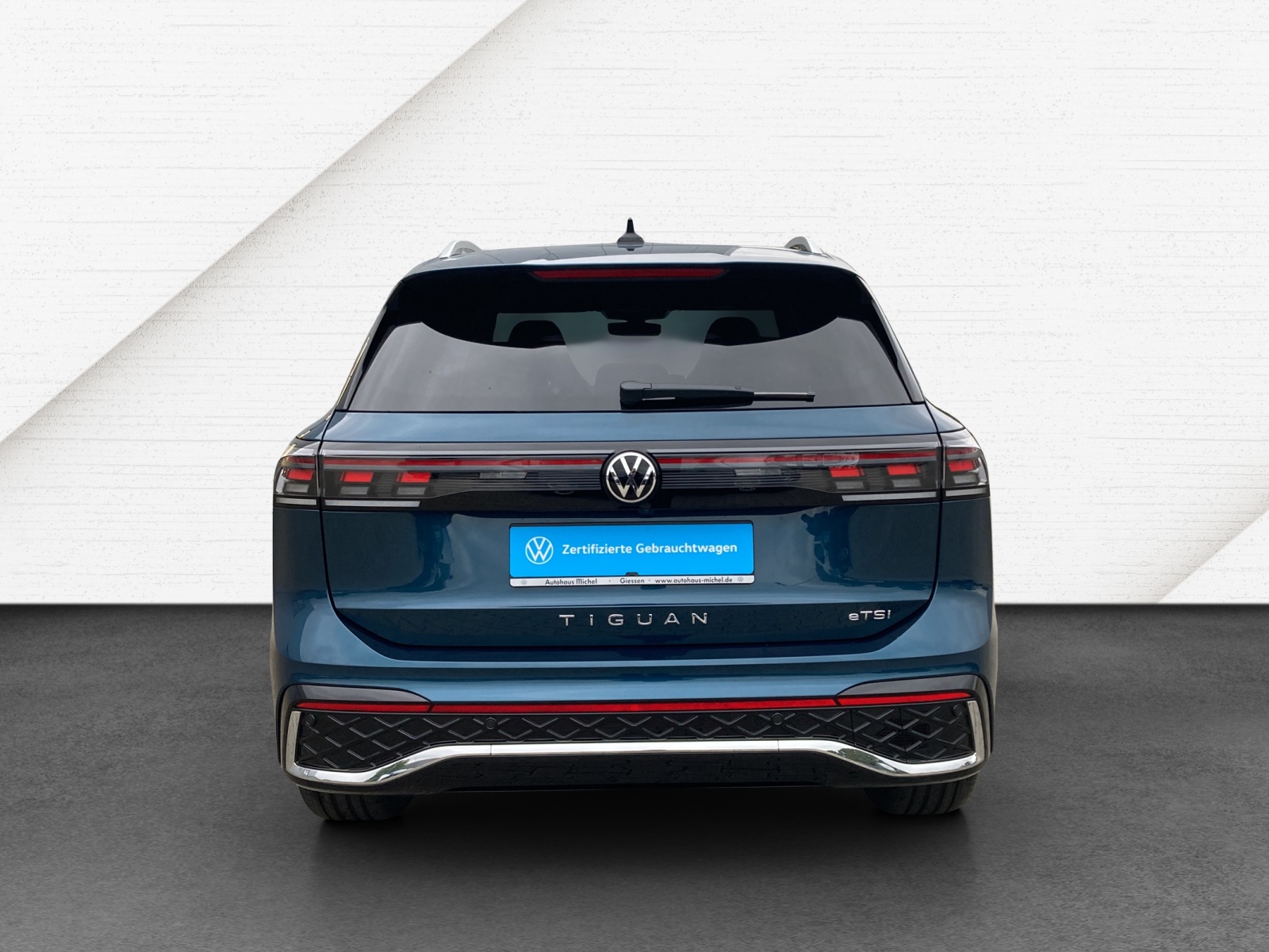 Tiguan eTSI DSG R-Line AHK DCC Head-Up ErgoActive