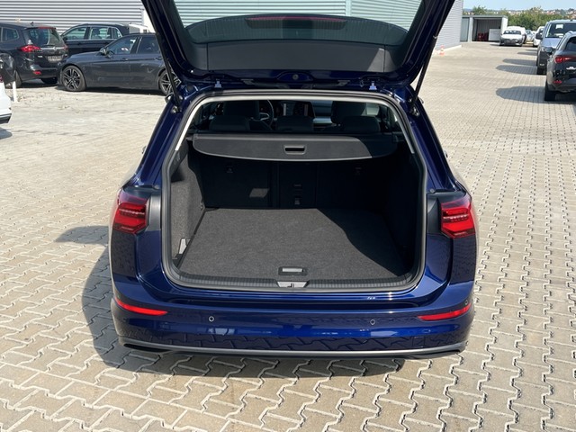 Golf 8 Variant TDI Life