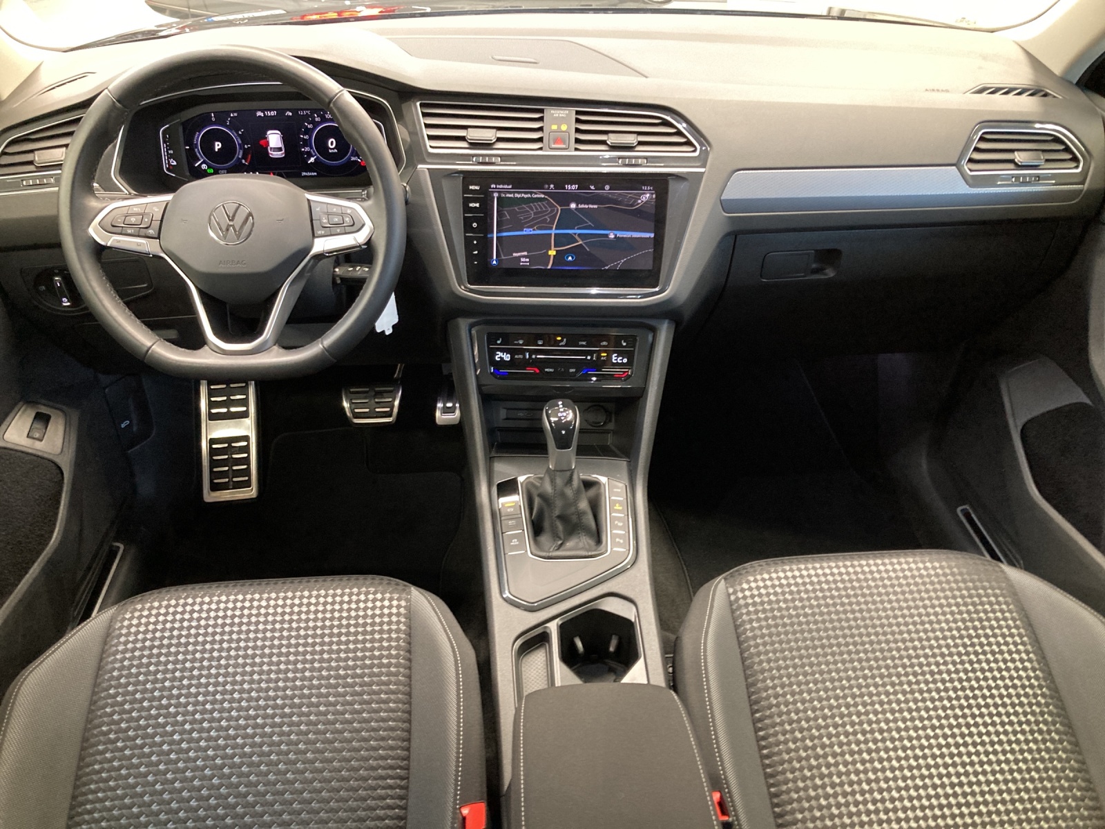 Tiguan TSI Plugin-Hybrid DSG Active LED Navi TravelAssist