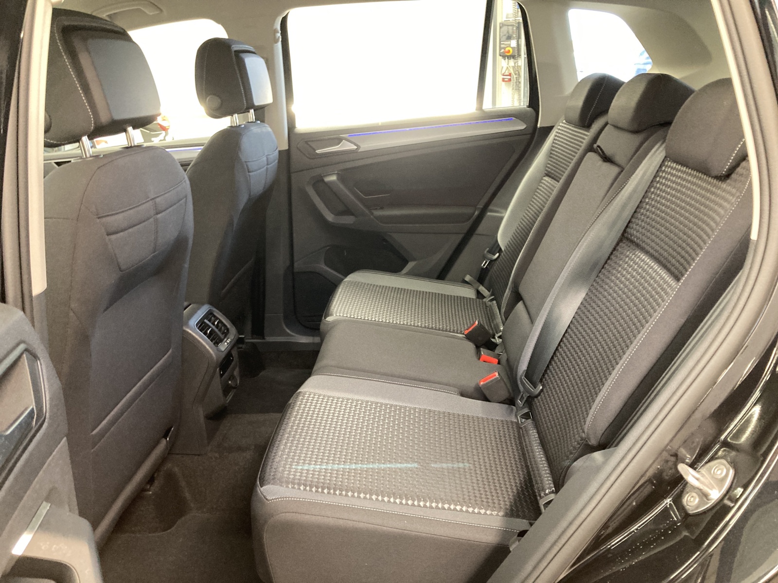 Tiguan TSI Plugin-Hybrid DSG Active LED Navi TravelAssist