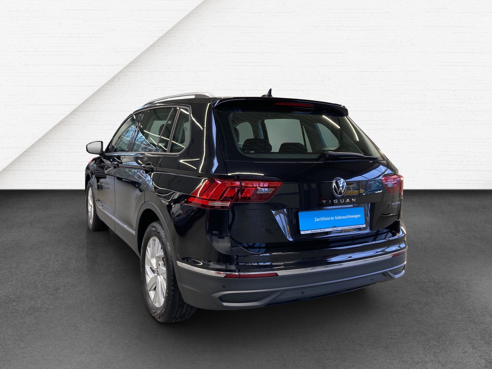 Tiguan TSI Plugin-Hybrid DSG Active LED Navi TravelAssist