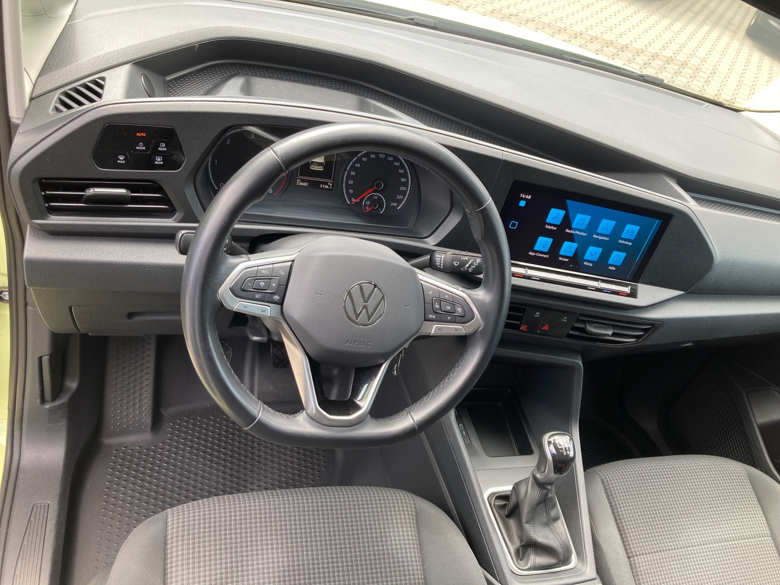 Caddy Maxi 4 Motion 2.0 TDI Allrad AHK Climatronik Kamera ACC Navi
