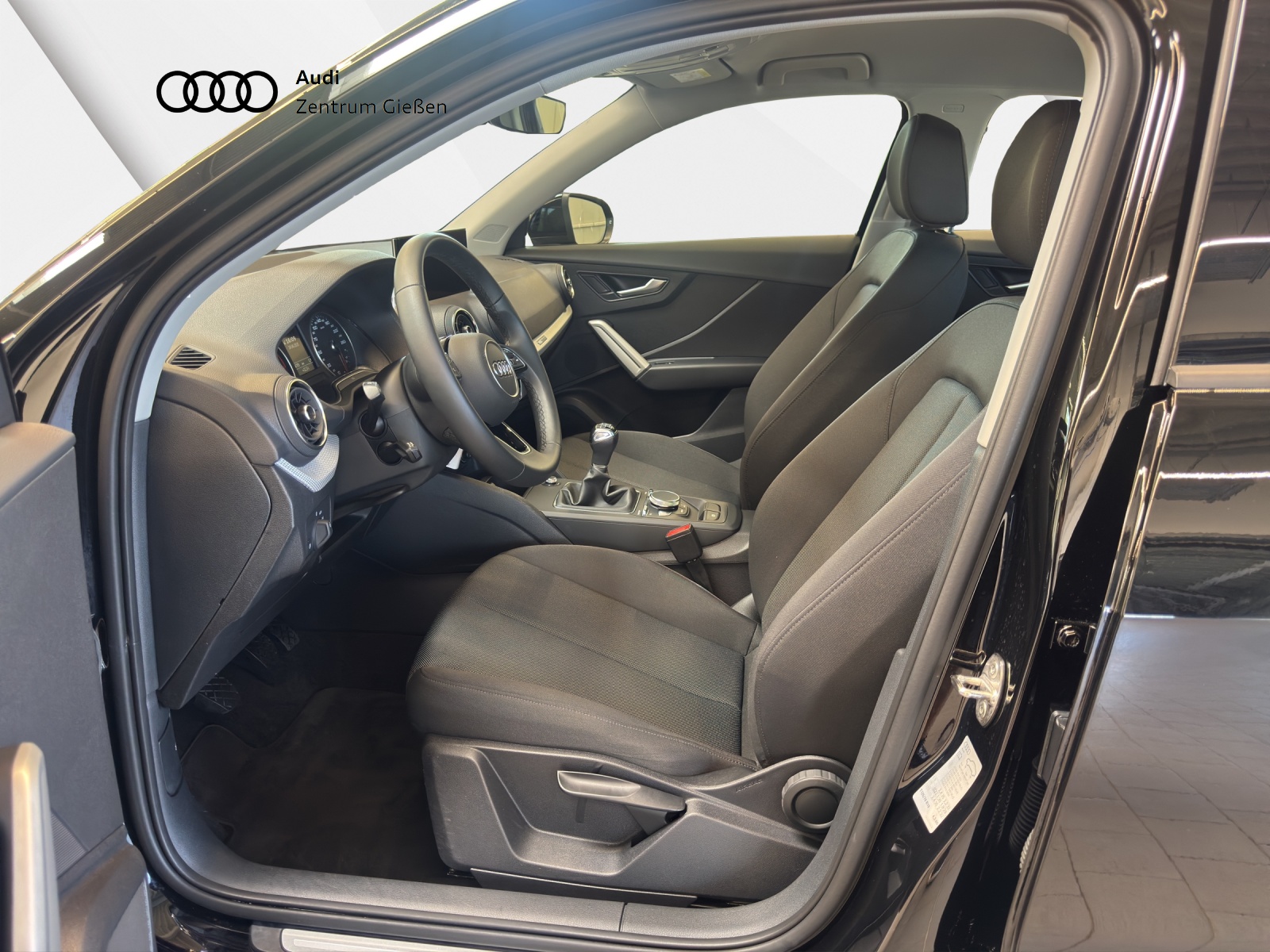 Q2 30 TFSI advanced Navi LED Sitzheizung