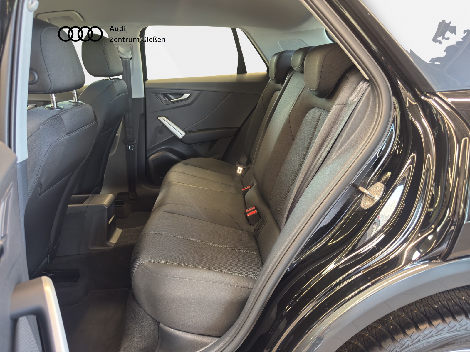Q2 30 TFSI advanced Navi LED Sitzheizung