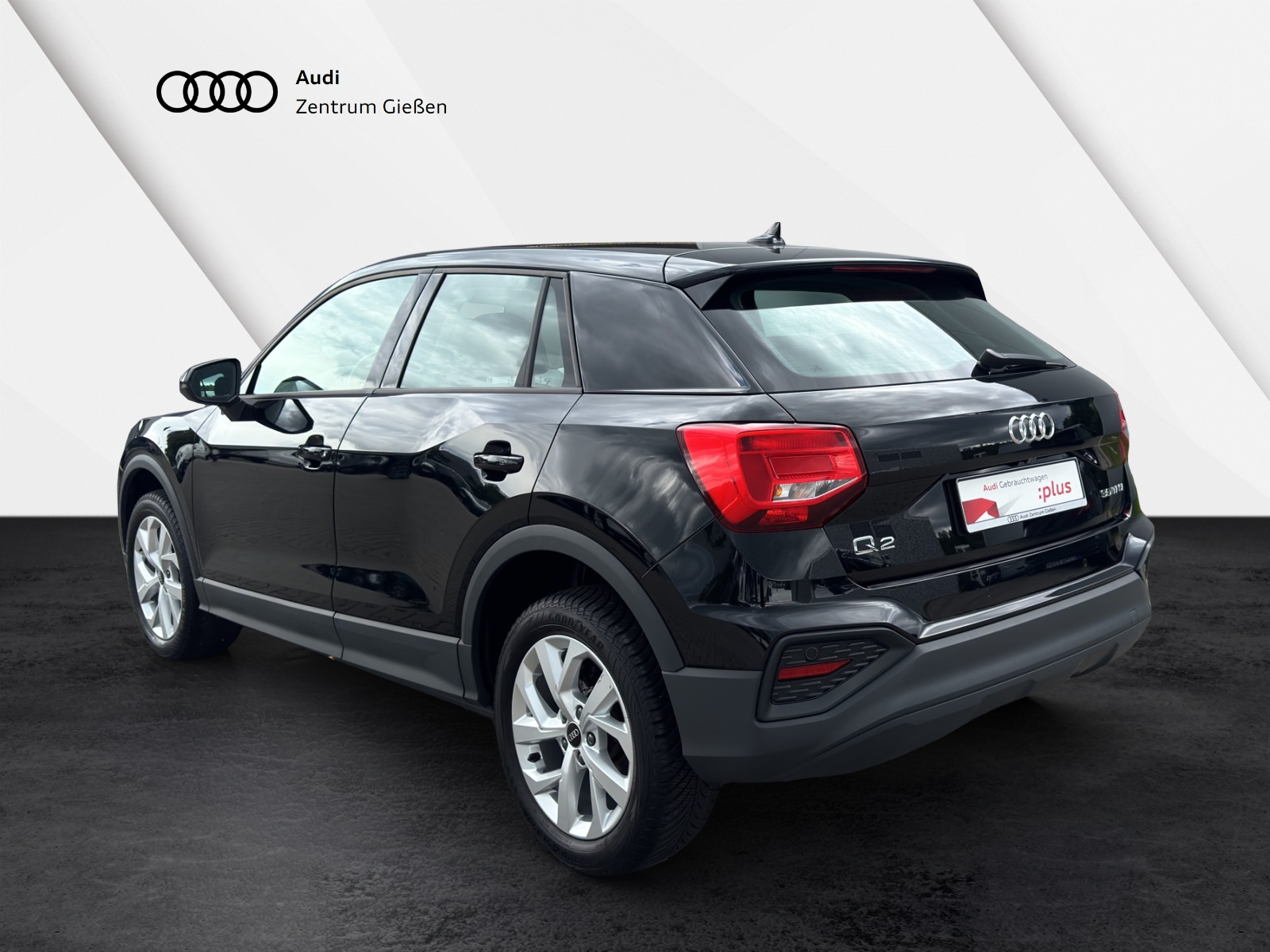 Q2 30 TFSI LED Navi Kamera Assistenzpaket Parken