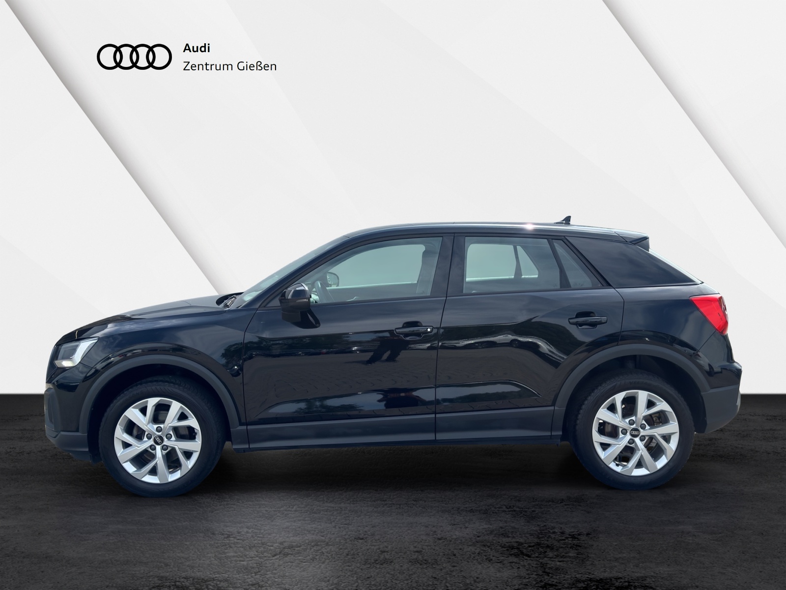 Q2 30 TFSI LED Navi Kamera Assistenzpaket Parken