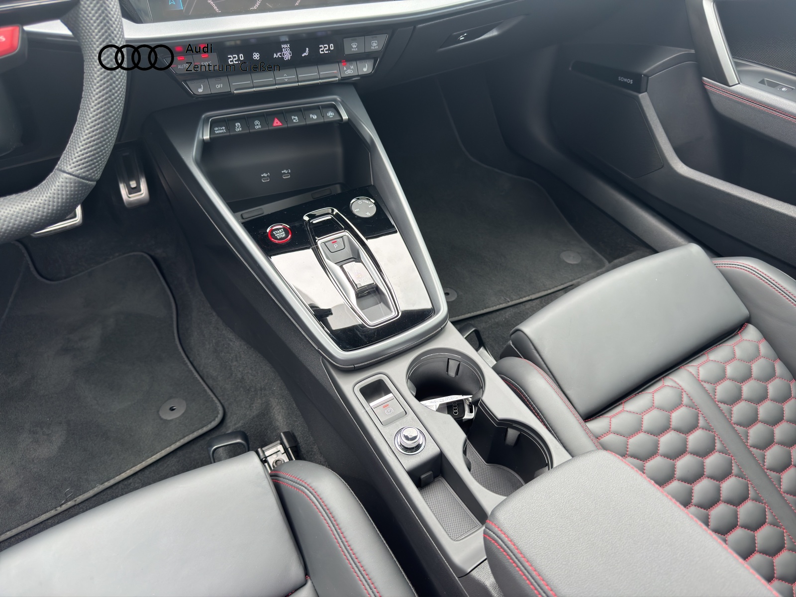 RS 3 Sportback 2.5 TFSI quattro Black MATRIX HuD PANO SONOS