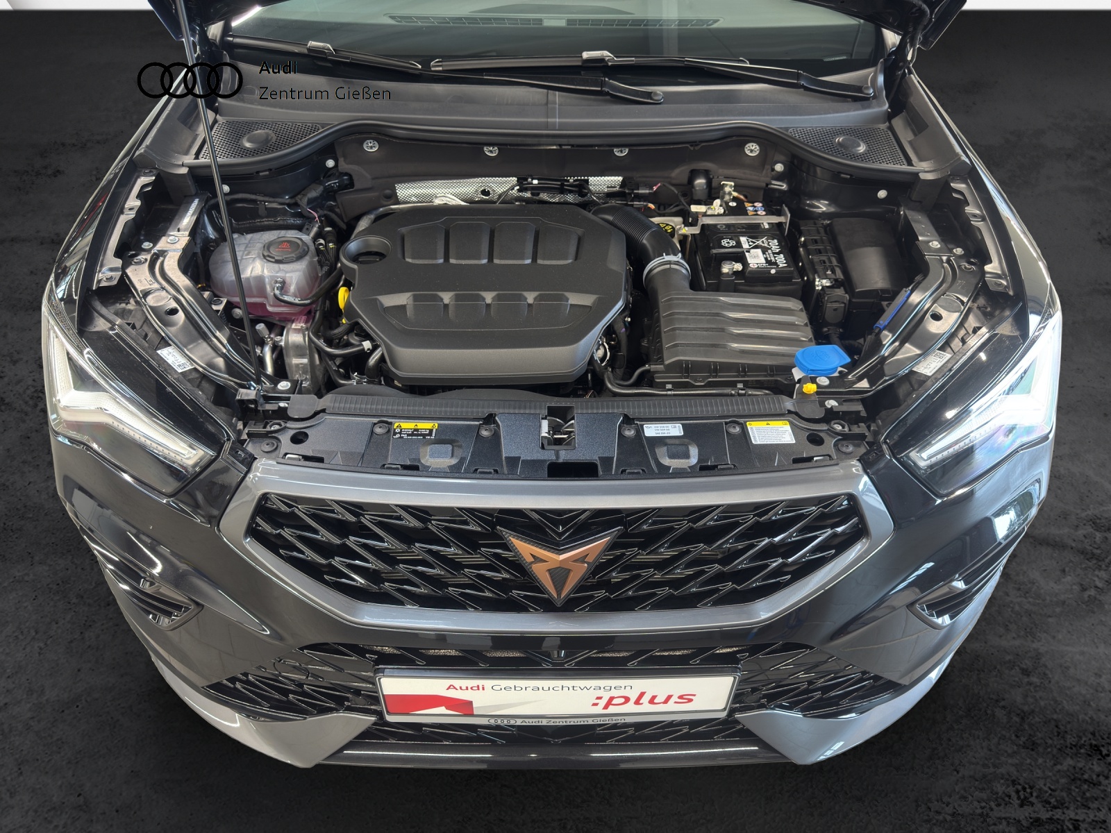 Ateca 2.0 TSI 4Drive DSG AHK ACC Navi
