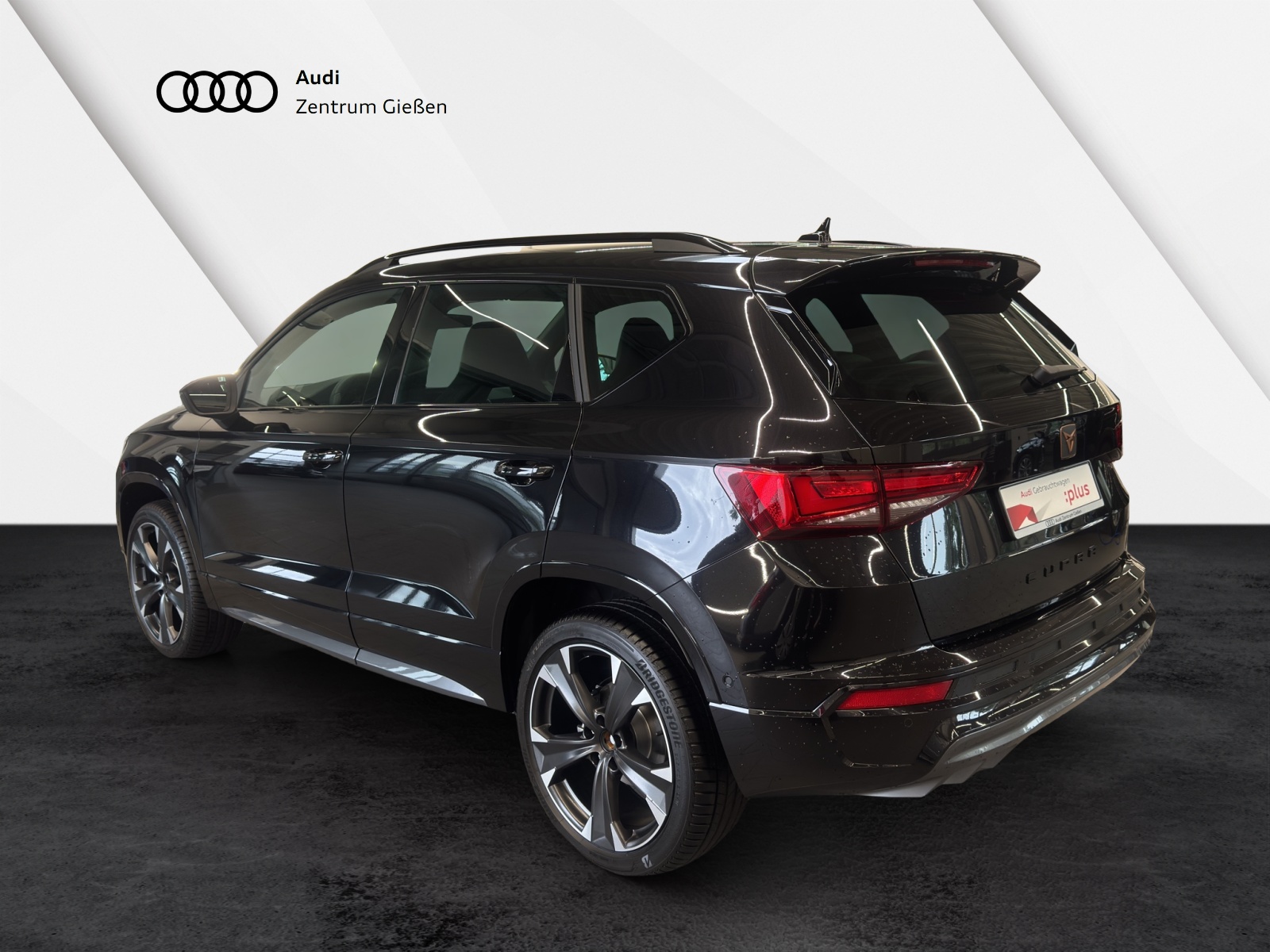 Ateca 2.0 TSI 4Drive DSG AHK ACC Navi