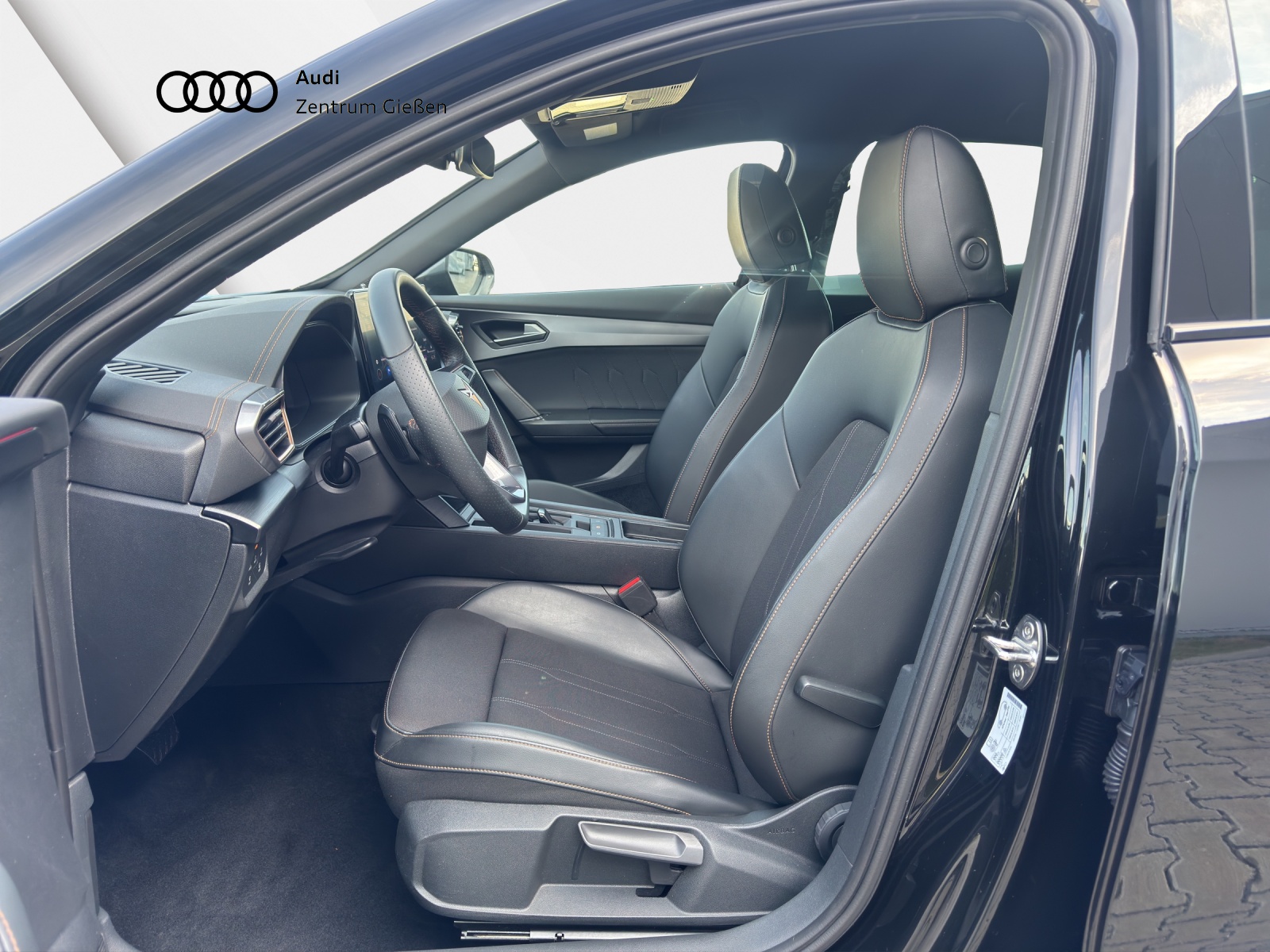 Formentor 1.5 TSI DSG ACC 360 °Kamera BeatsAudio Navi LED