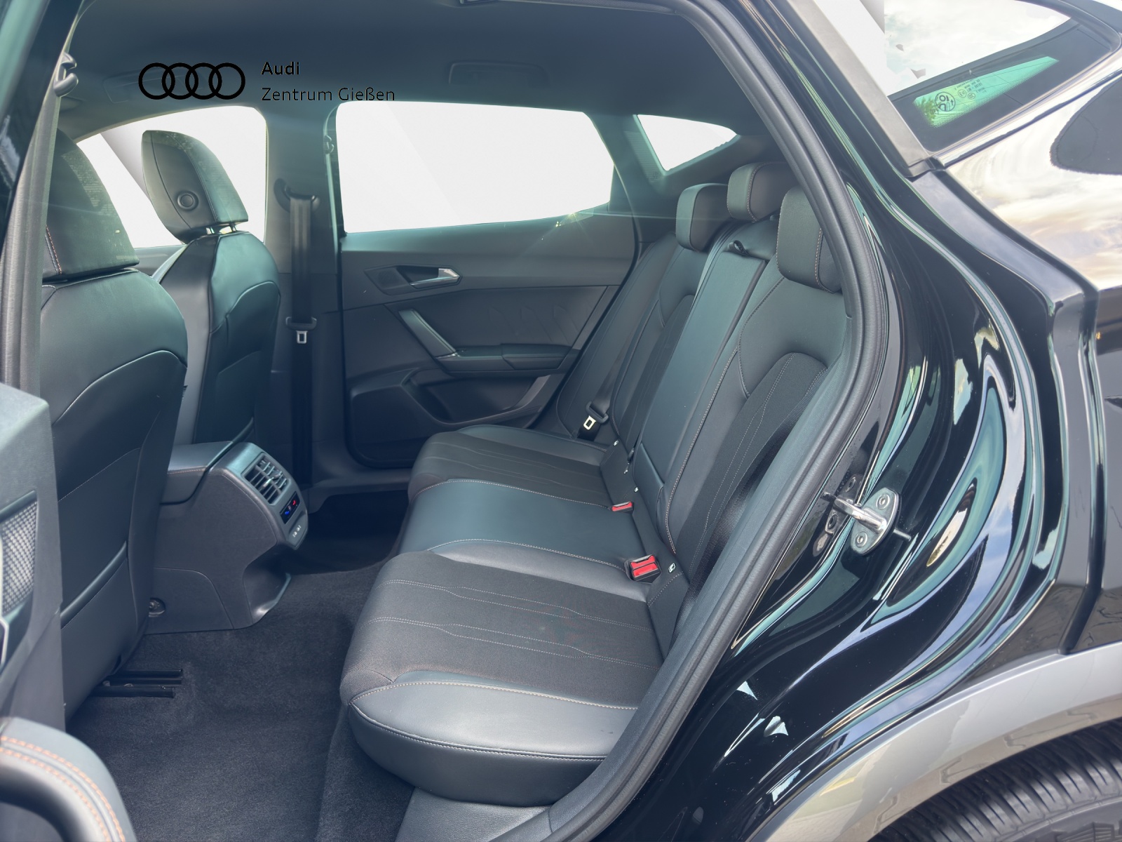 Formentor 1.5 TSI DSG ACC 360 °Kamera BeatsAudio Navi LED