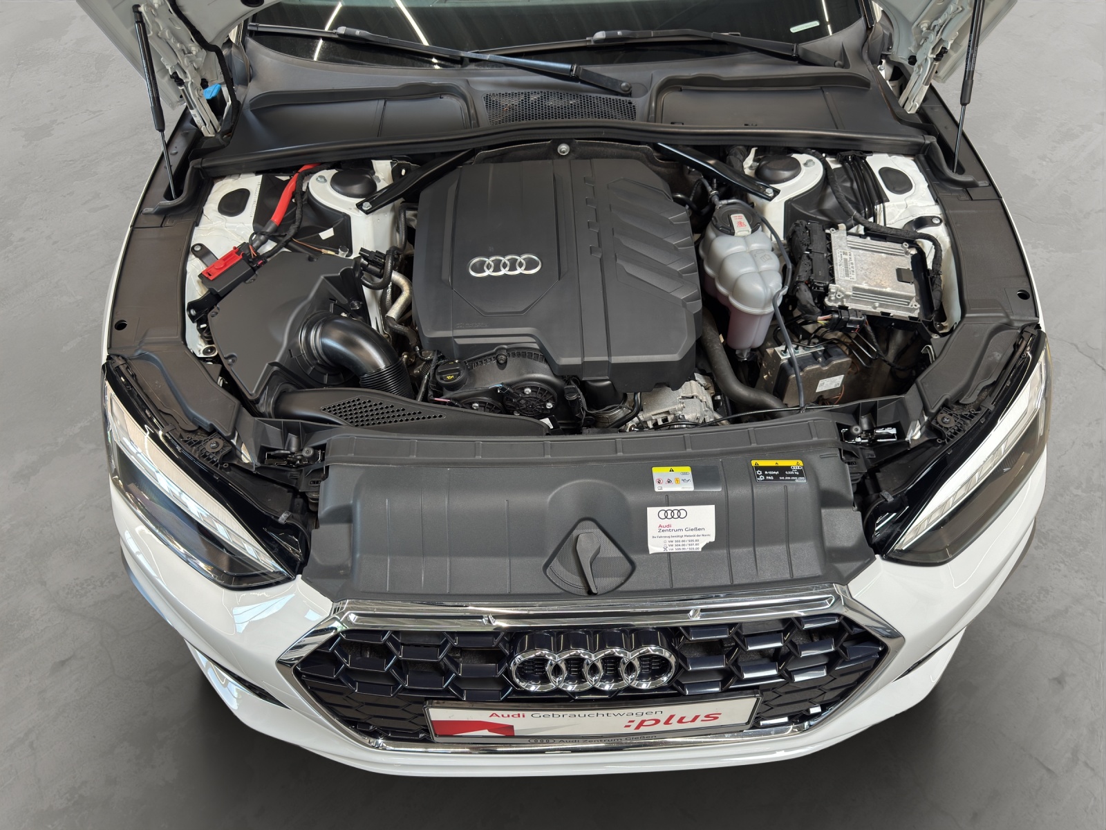 A5 Cabriolet 40 TFSI S line Matrix-LED HuD Navi