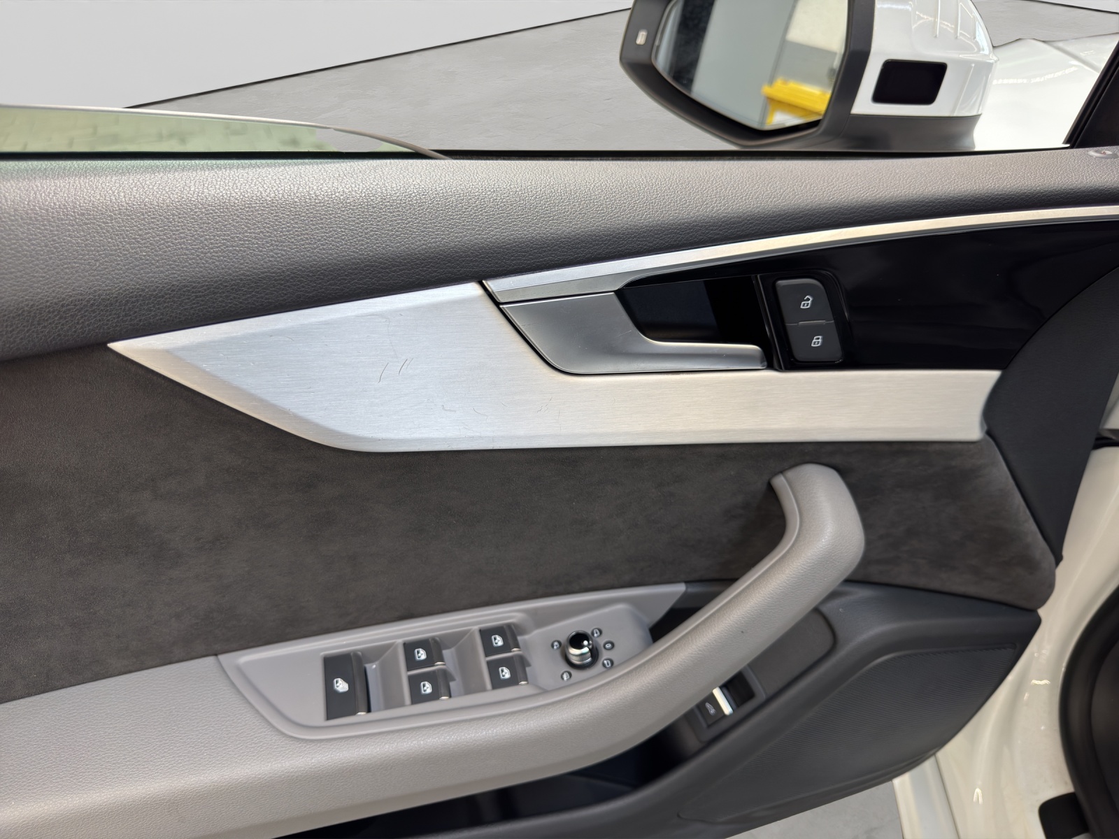 A5 Cabriolet 40 TFSI S line Matrix-LED HuD Navi