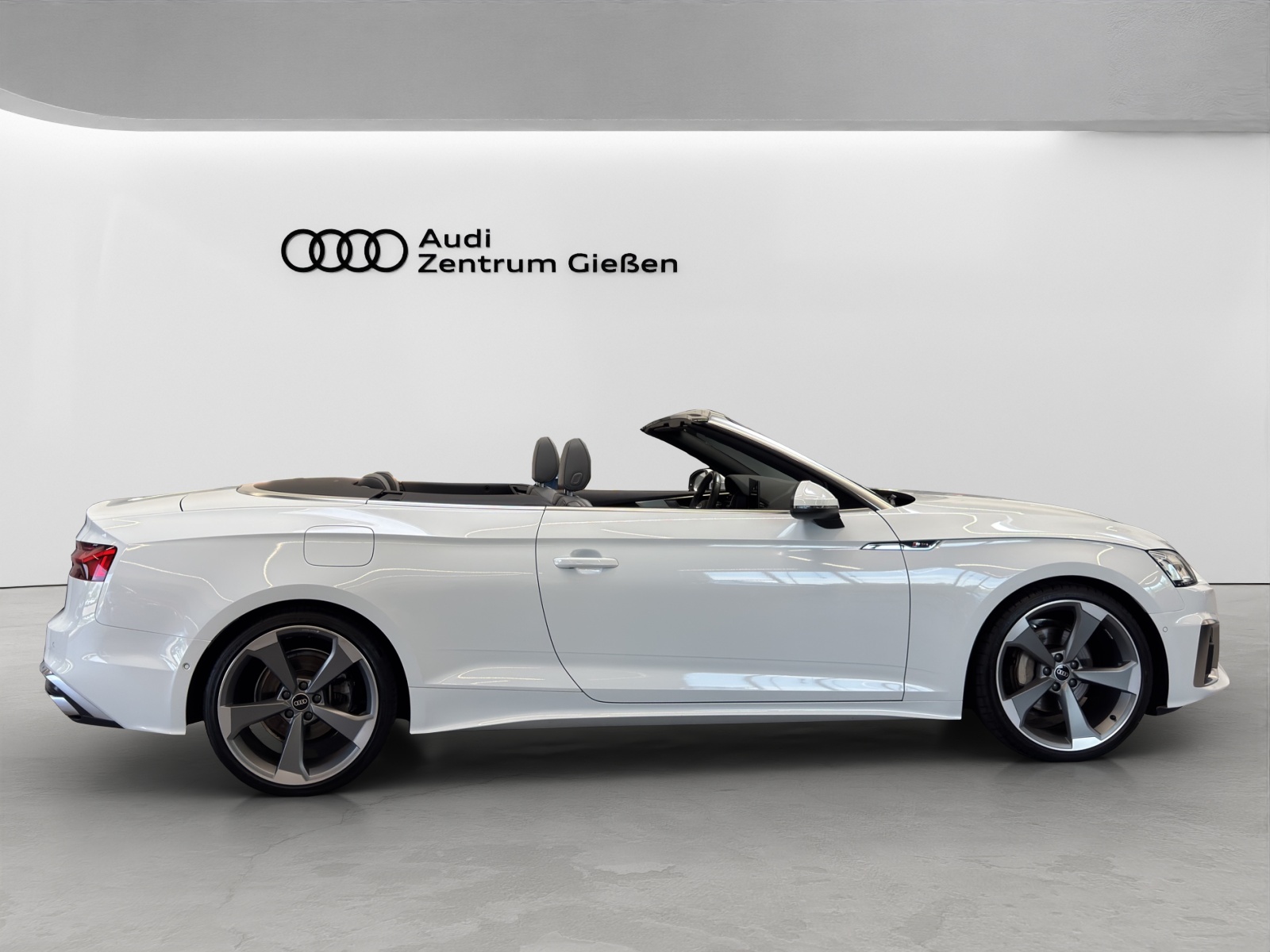 A5 Cabriolet 40 TFSI S line Matrix-LED HuD Navi