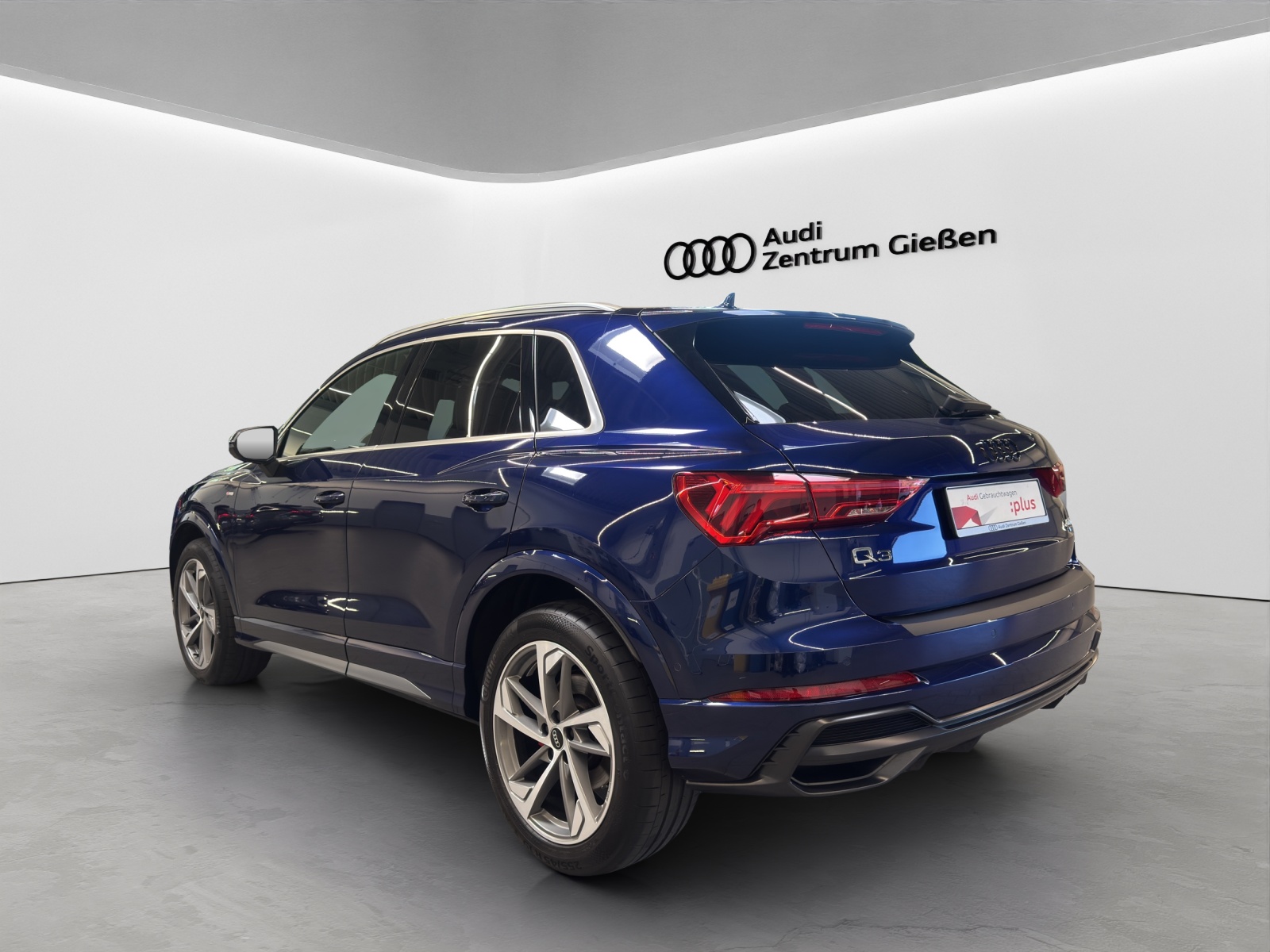 Q3 40 TDI quattro S line Pano SONOS Matrix-LED Standheizung Navi