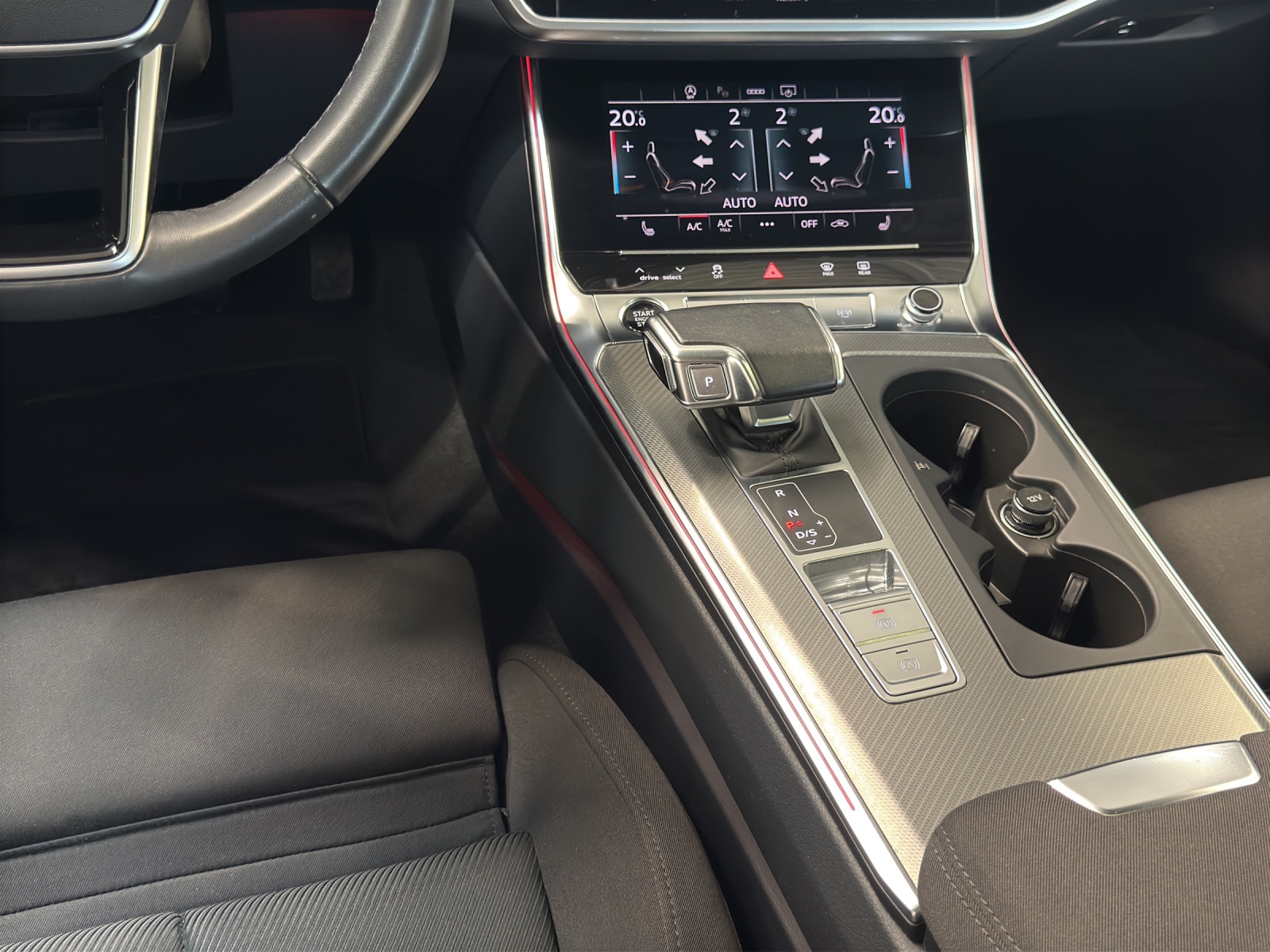 A6 Avant 40 TDI quattro S line Black Pano Matrix-LED Navi