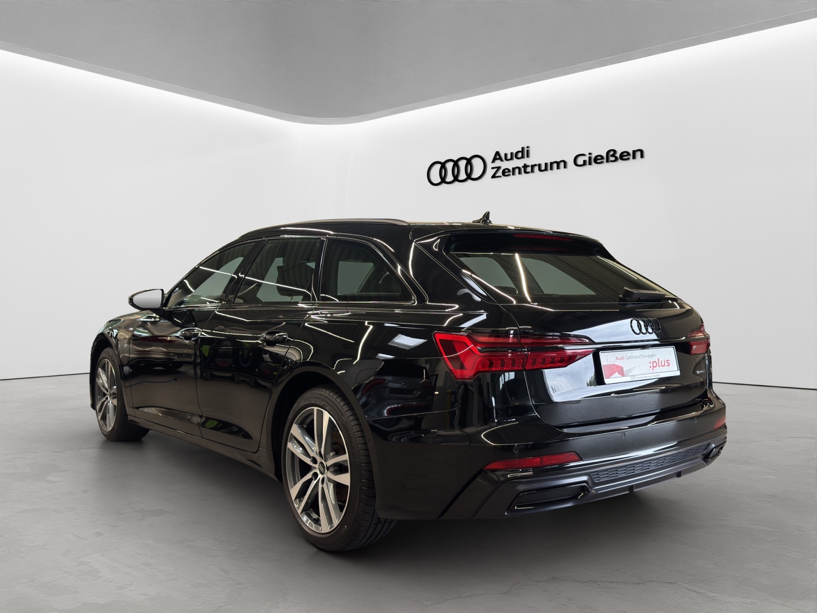 A6 Avant 40 TDI quattro S line Black Pano Matrix-LED Navi