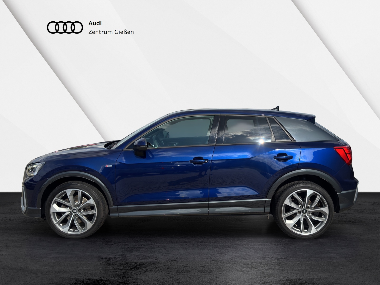 Q2 35 TFSI S line MATRIX MMI Navi plus