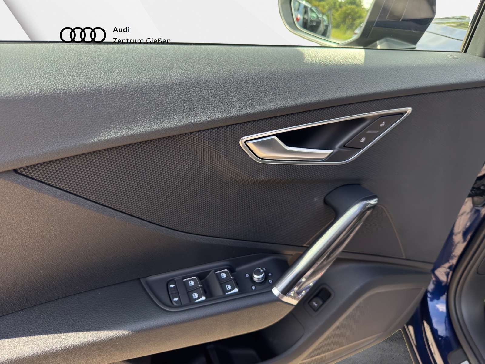Q2 35 TFSI S line MATRIX MMI Navi plus