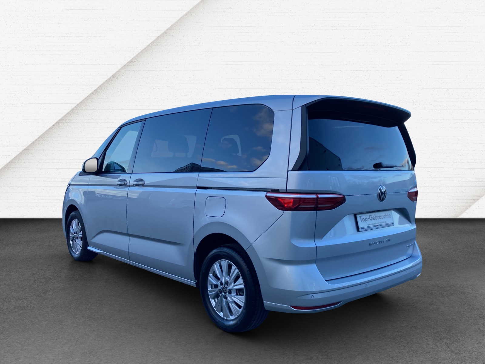 T7 Multivan Life eHybrid KÜ IQ Light Kamera AHK 7 Sitzer Navi Climatronik