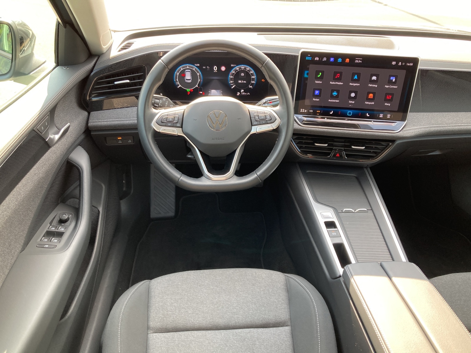 Passat Variant eTSI DSG